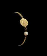Load image into Gallery viewer, KARINA
