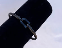 Load image into Gallery viewer, FUERZA
