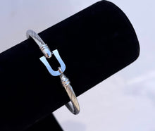 Load image into Gallery viewer, FUERZA
